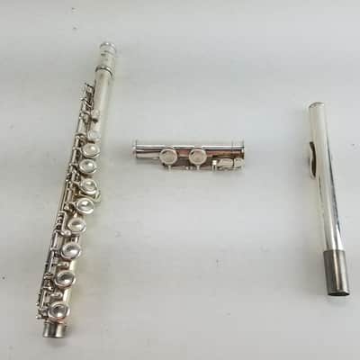 Yamaha YFL-225SII Flute, Japan, with case image 2