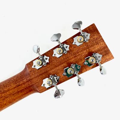 Larrivée OM-40 Mahogany 2022 Natural Legacy Series image 5