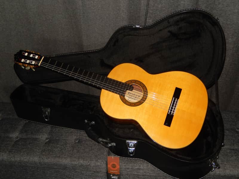 HIDEO IDA CUSTOM 1987 - WORLD CLASS CLASSICAL CONCERT GUITAR - SPRUCE/BRAZILIAN ROSEWOOD image 1