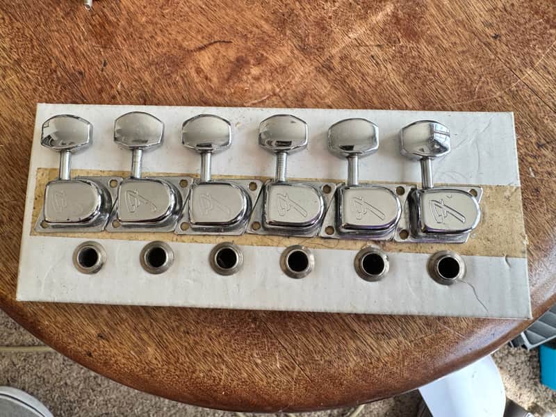 Fender F Tuners