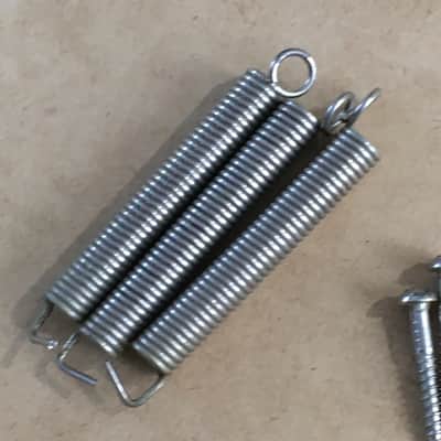 Vintage Made in Japan Fender 1980s Natural Aged Relic Tremolo Bridge Parts 3 Springs + 4 Mounts image 2