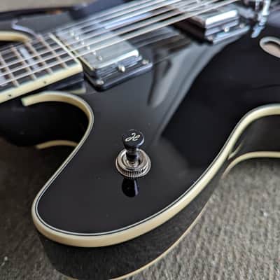 Hagstrom '67 Viking II 2023 - Present - Black Gloss image 4