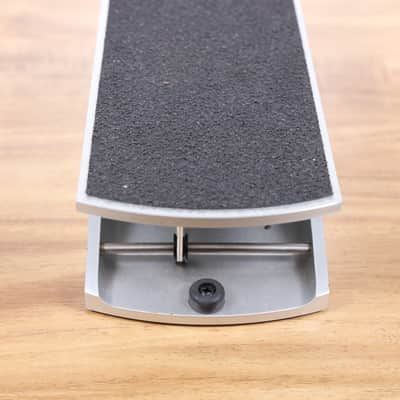 Ernie Ball P0-6180 VP JR. 250K Passive Volume Pedal 2010s - Silver image 3