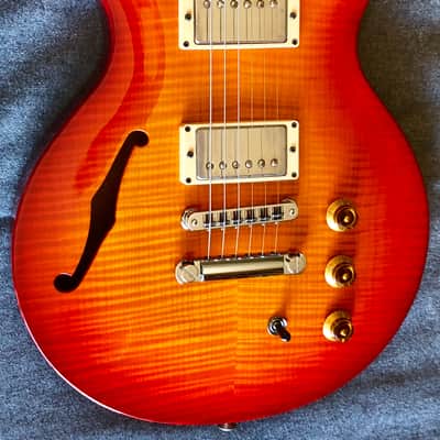 Hamer USA Artist 1997 Sunburst Semi-Hollow OHSC image 5
