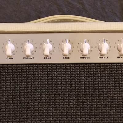 Monoprice Stage Right 15 Watt Tube Amp - with Mods & Upgrades image 5