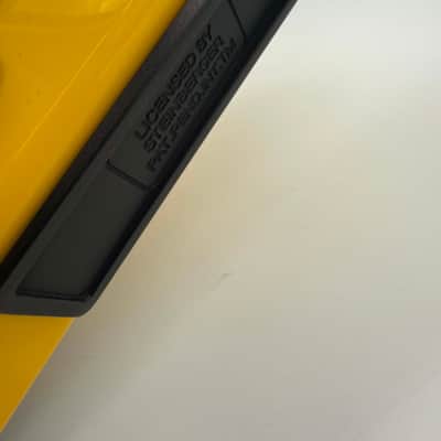 Spirit by Steinberger Headless Bass w/ Bag- Yellow image 5