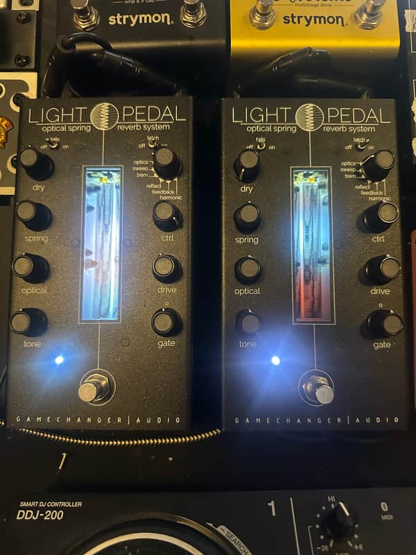 Gamechanger Audio  Light Pedal Optical Spring Reverb 2020 - Black image 1