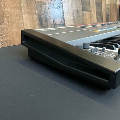Roland Juno-106 61-Key Programmable Polyphonic Synthesizer 1984 - 1985 - Black image 13