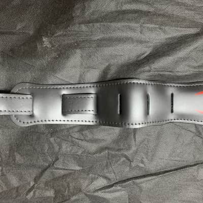 LM LS-SPYDER 2" Leather Screen Spider Guitar Strap Belt-weight NEW image 4