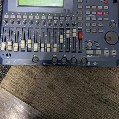 Korg D16 Digital Recording Studio 2000's