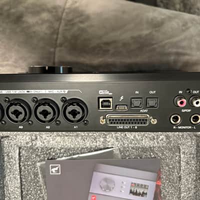 Antelope Audio Zen Tour Synergy Core Thunderbolt 3 / USB Audio Interface with Onboard DSP 2020 - Present - Black image 5