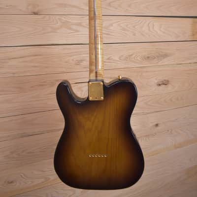 Fender #38 of 300 - 40th Anniversary Custom Shop First Series Telecaster - Sunburst image 6