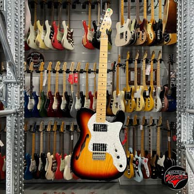 Fender   Classic Series 72 Telecaster Thinline Sunburst image 2