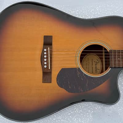 Fender CD-140SCE with Walnut Fretboard 2017 - Present - Sunburst image 2