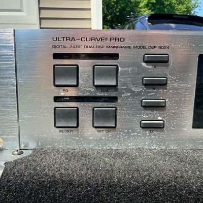 Behringer Ultra-Curve Pro DSP8024 Digital 24-Bit Dual DSP Mainframe Equalizer and Multi-Effect 2000s - Silver image 3