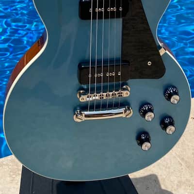 Gibson Les Paul Classic 2018 - Pelham Blue image 3