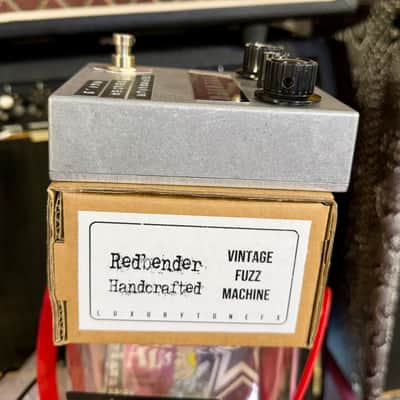 Luxury Tone FX  REDBENDER The Missing Link / The Essence of 1966 British Fuzz 2026 image 10