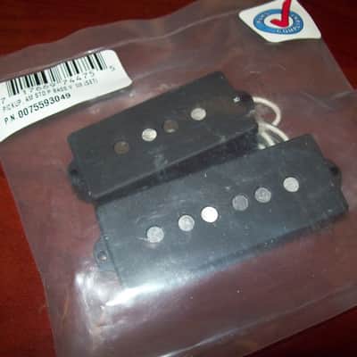 Genuine Fender American Standard P. Bass Pickup Set, 007-5593-049 image 1