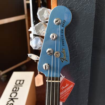 Fender Tony Franklin 4 String Fretless Precision Bass in Lake Placid Blue image 7