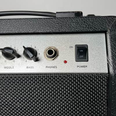 Dean M-10 10 watt Practice Guitar Amplifier Amp w Headphone Jack & Boost Button image 10