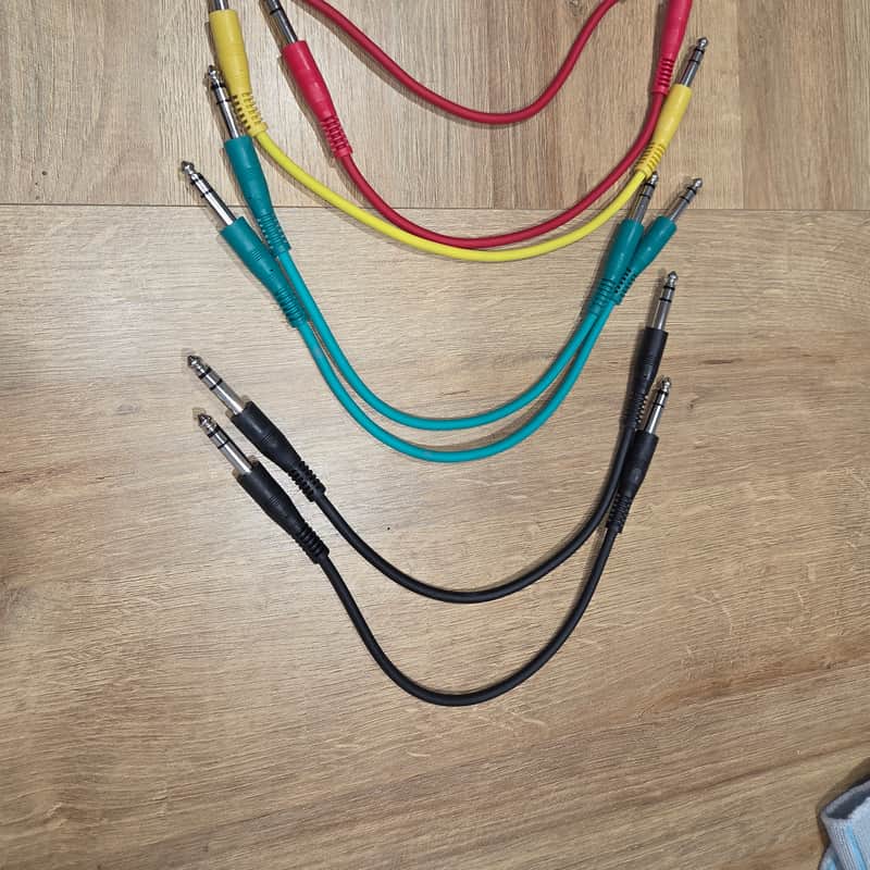 2018 Adam Hall Stereo Jack Cable 0.6m Colours