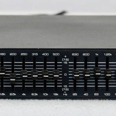dbx 1531X Stereo / Mono Graphic Equalizer