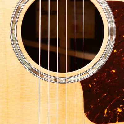 Taylor 412ce Grand Concert Acoustic/Electric Guitar - Natural with Hardshell Case image 11