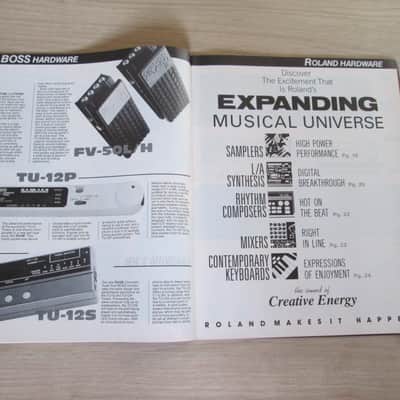 Roland Users Group Magazine's Collection (incl.D-50)  – 1987 -) 1990 - Original Vintage Synthesizer Brochure image 10