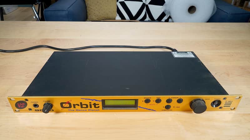 E-MU Systems Orbit 9090 V2 'The Dance Planet' Rackmount 32-Voice Synthesizer 1996 - Yellow image 1