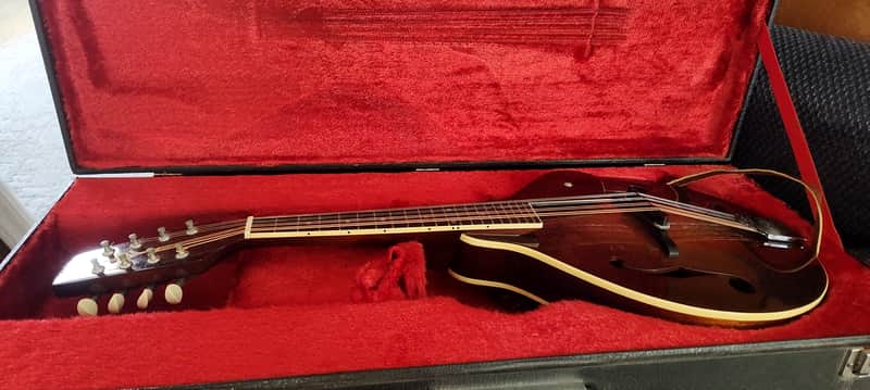1980s Kentucky KM-200S w/ Hardshell Case image 1