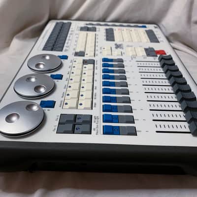 Avolites Titan Mobile DMX Lighting Console image 3