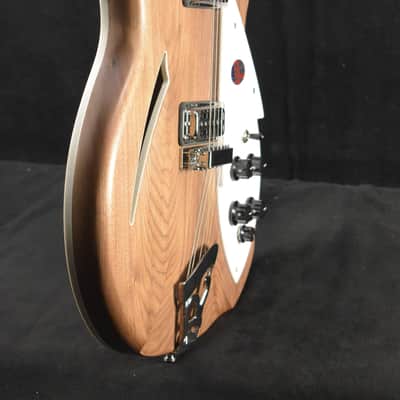 Mint Rickenbacker 360W 6-String Walnut Bild 5