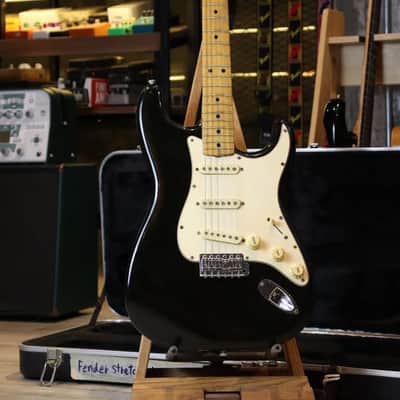 Fender Stratocaster 1974 Black Alder all Original image 2