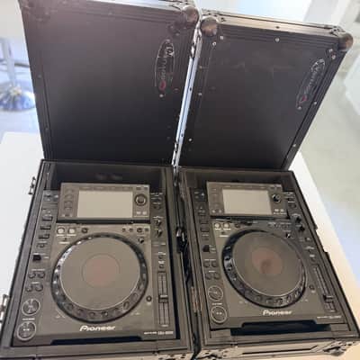 Pioneer CDJ-2000 2000s - Black image 3