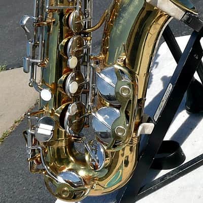 Vintage F. E. OLDS Parisian Ambassador Alto Sax w Neck, Mouthpiece + Case - Good Pads - France - VGC image 10