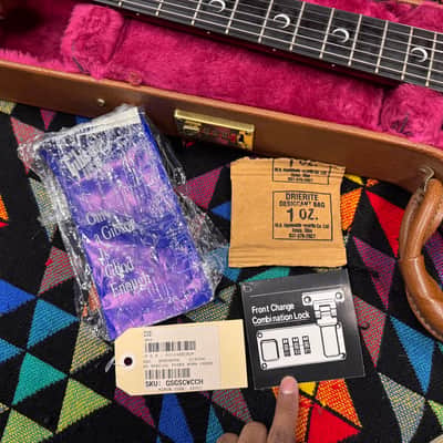 Clean 🧼 Gibson SG Crescent Moon Inlays 2002 Worn Cherry 🍒🍒 image 16