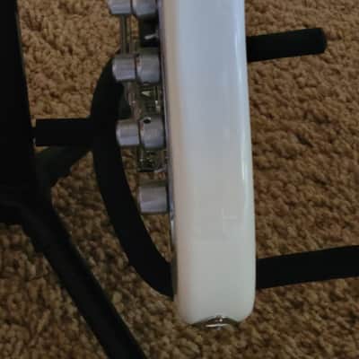 Sire 2nd Generation Marcus Miller V7 Vintage WB Alder 5-String with Maple Fretboard 2024 - White image 12