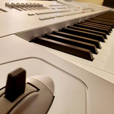 MUST SEE!!! KORG PA1X PRO 76 IN FACTORY BOX! FULLY SERVICED IN AMAZING CONDITION! image 11