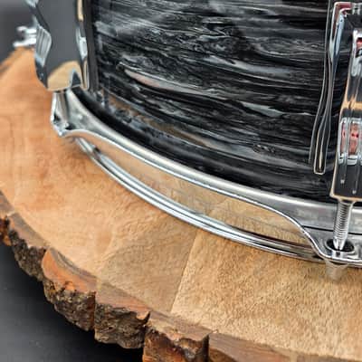 Ludwig LS908 Legacy Mahogany Jazz Festival Reissue 5.5x14" 8-Lug Snare Drum 2019 - Present - Vintage Blue Oyster image 4