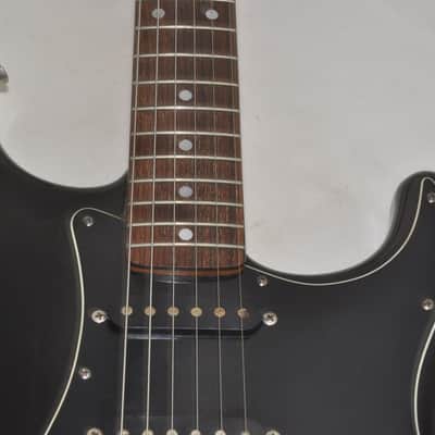 Fender Japan Squier ST72 Large Head Black Electric Guitar Ref No 7210 image 6