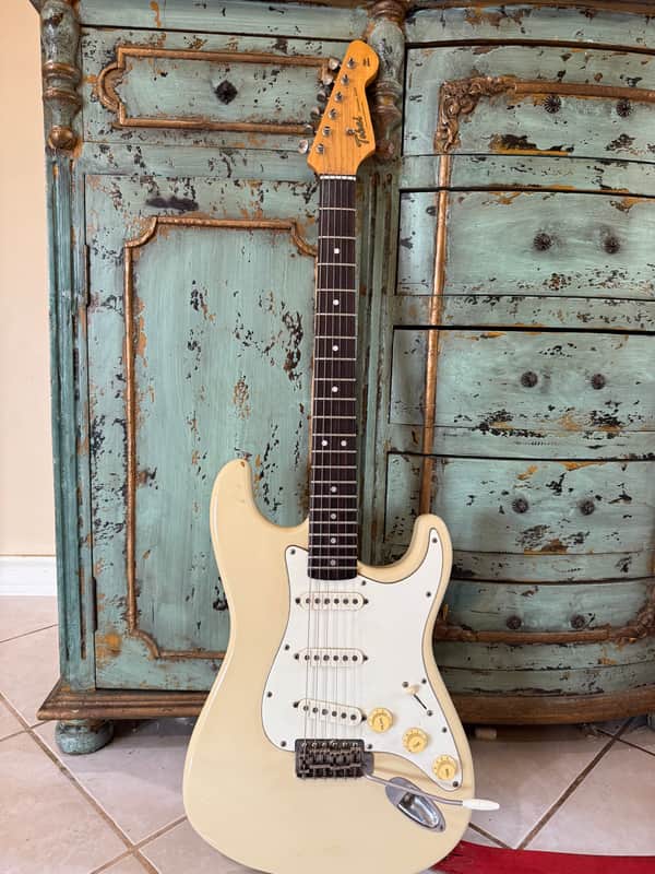 Tokai "Goldstar Sound" Strat copy 1981 image 1