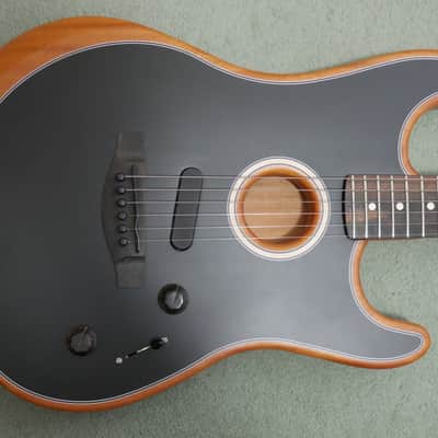 Fender Acoustasonic Stratocaster 2020 - Black/Natural image 2