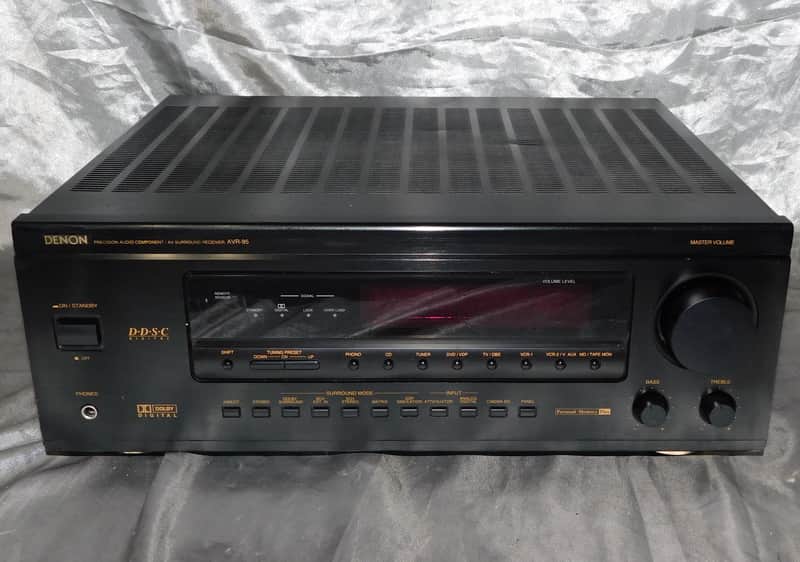 Denon AVR-95 receiver with phono input image 1