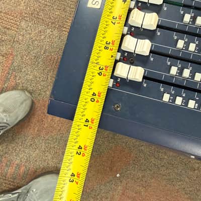 Soundcraft LX7ii 32-Channel Mixer image 8