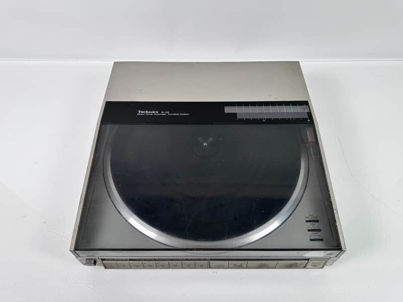 Vintage Technics Turntable SL-Q6 Quartz Automatic Linear image 1