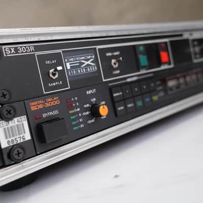 Roland SDE-3000 Digital Delay & AES SX303R Sample Trigger w/ Case #59086 image 14