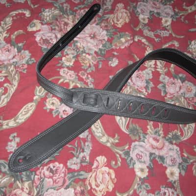 new old stock (no tags) near A+ Perri’s Leathers Ltd BM2DS Guitar Strap, 2" Reversible Black / Gray Italian Premium Leather Guitar Strap, with white double stitching, entire strap is leather padded, Adjustable Length from 42" to 56" image 9