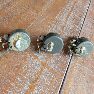 Gibson Centralab Potentiometers 500k Short Split Shaft Vintage 1961 Tested Qty 3 image 10