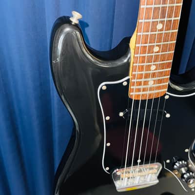 Fender Musicmaster with Rosewood Fretboard 1977 - 1980 - Black image 7