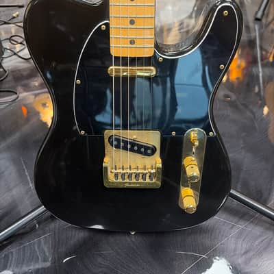 Fender Collector's Edition "Black and Gold" Telecaster with Maple Fretboard 1981 - 1983 - Black image 2
